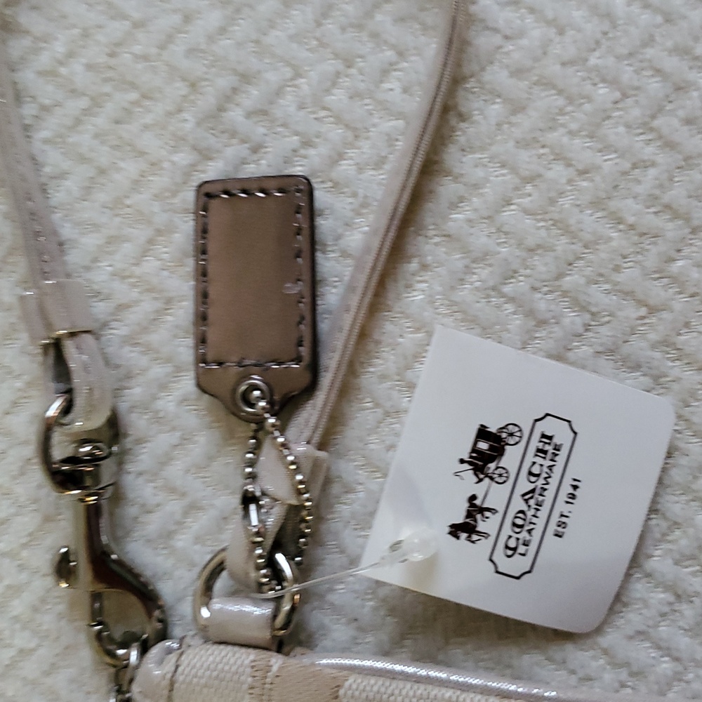 Coach Poppy Butterfly Appliqué Wristlet - Picture 12 of 17